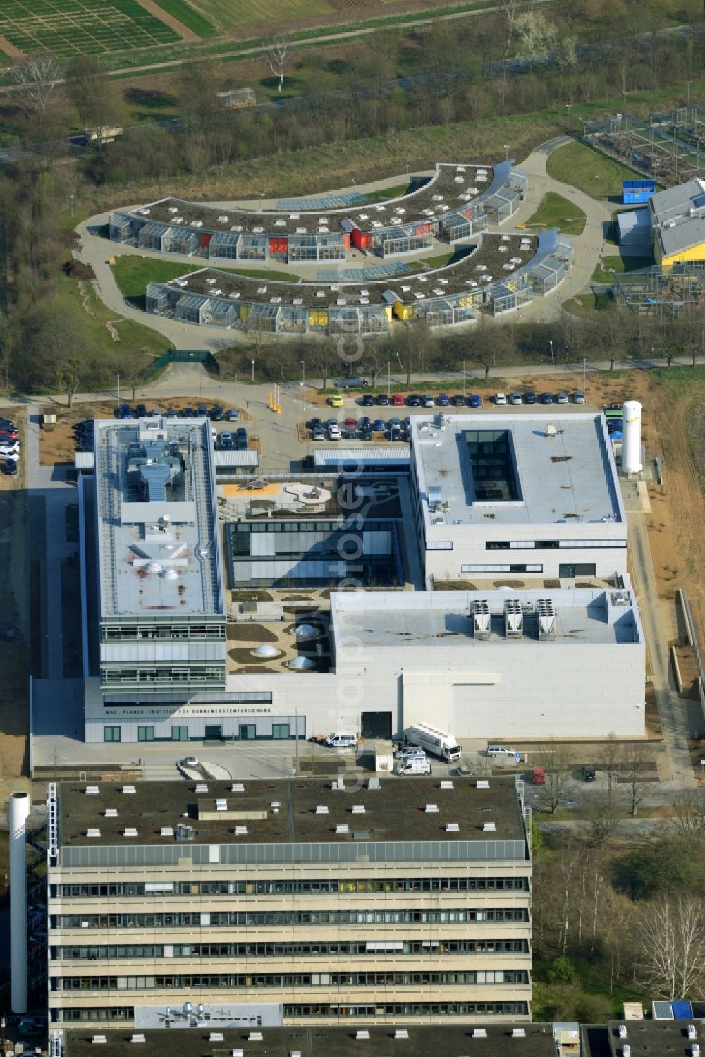 Aerial image Göttingen - New building of the Max Planck Institute for Solar System Research in Göttingen in Lower Saxony