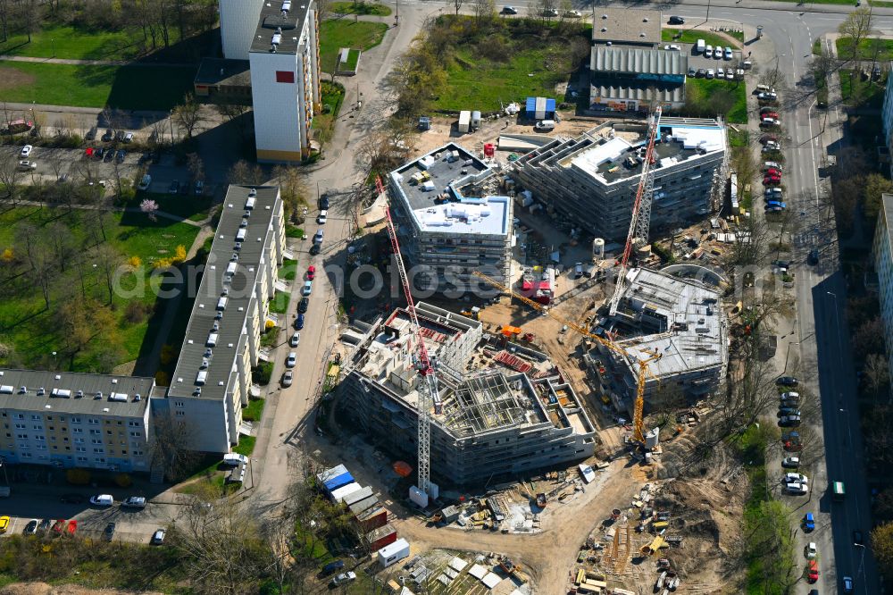 Halle (Saale) from the bird's eye view: Construction site to build a new multi-family residential complex on Begonienstrasse - Muldestrasse in the district Noerdliche Neustadt in Halle (Saale) in the state Saxony-Anhalt, Germany