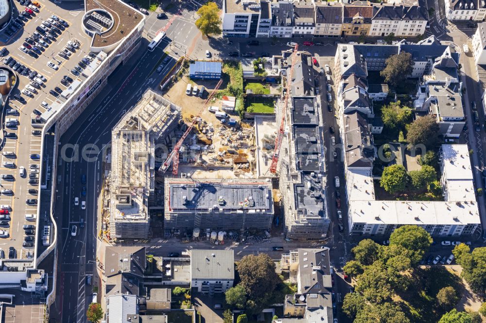 Mönchengladbach from above - Construction site to build a new multi-family residential complex Croonsquartier on street Kleiststrasse in the district Gladbach in Moenchengladbach in the state North Rhine-Westphalia, Germany