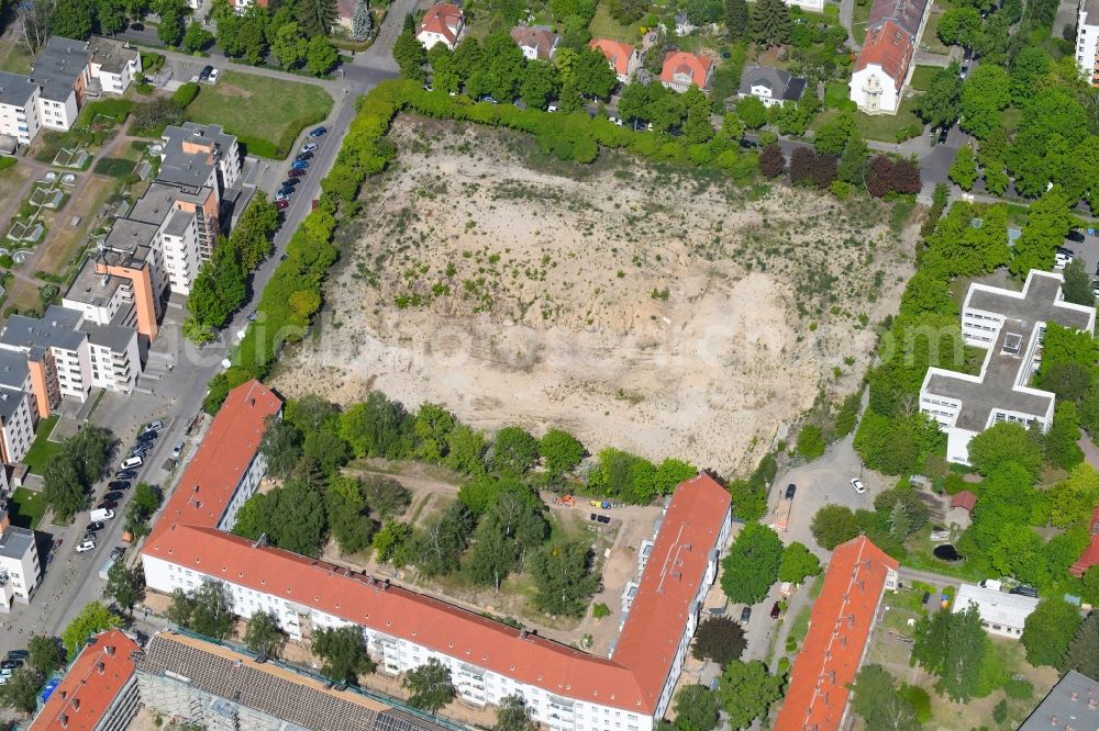 Aerial photograph Berlin - Construction site to build a new multi-family residential complex Dessauerstrasse - Retzowstrasse in the district Lankwitz in Berlin, Germany