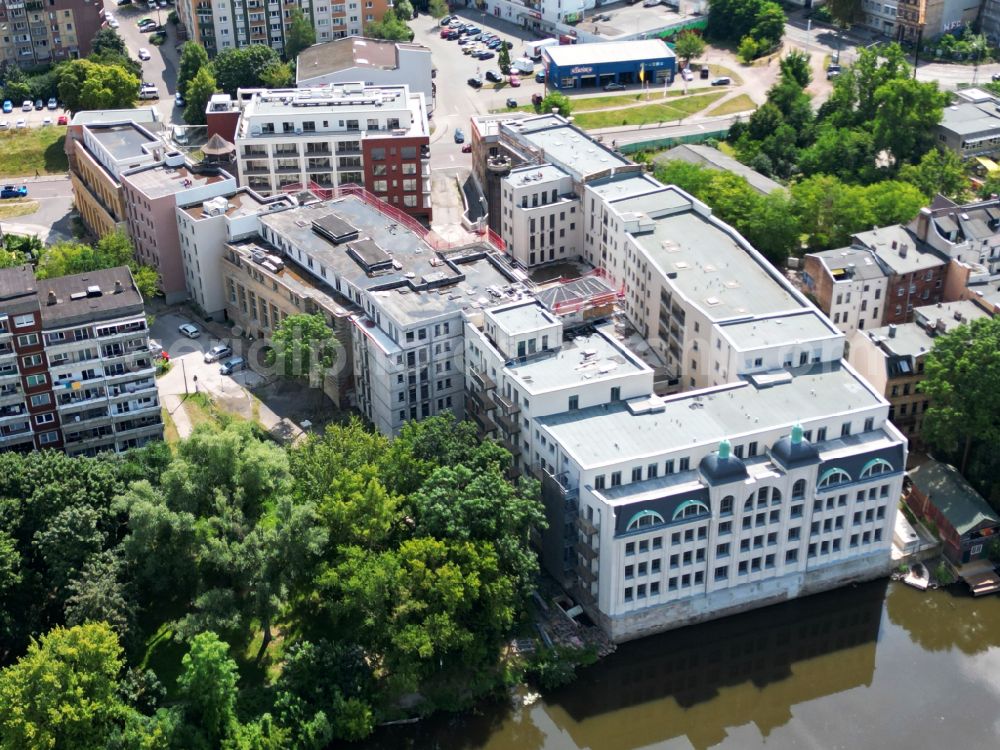 Halle (Saale) from above - Construction site to build a new multi-family residential complex Freyberg Brauerei on street Glauchaer Strasse - Weingaerten in the district Suedliche Innenstadt in Halle (Saale) in the state Saxony-Anhalt, Germany