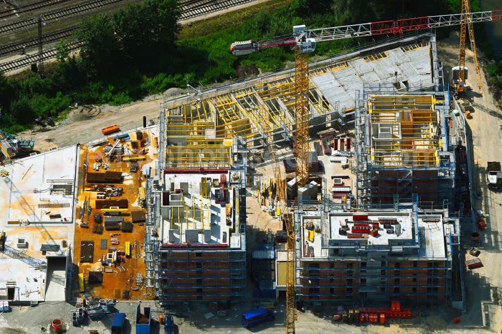 Aerial image Günzburg - Construction site to build a new multi-family residential complex on street Dillinger Strasse in the district Oberelchingen in Guenzburg in the state Bavaria, Germany