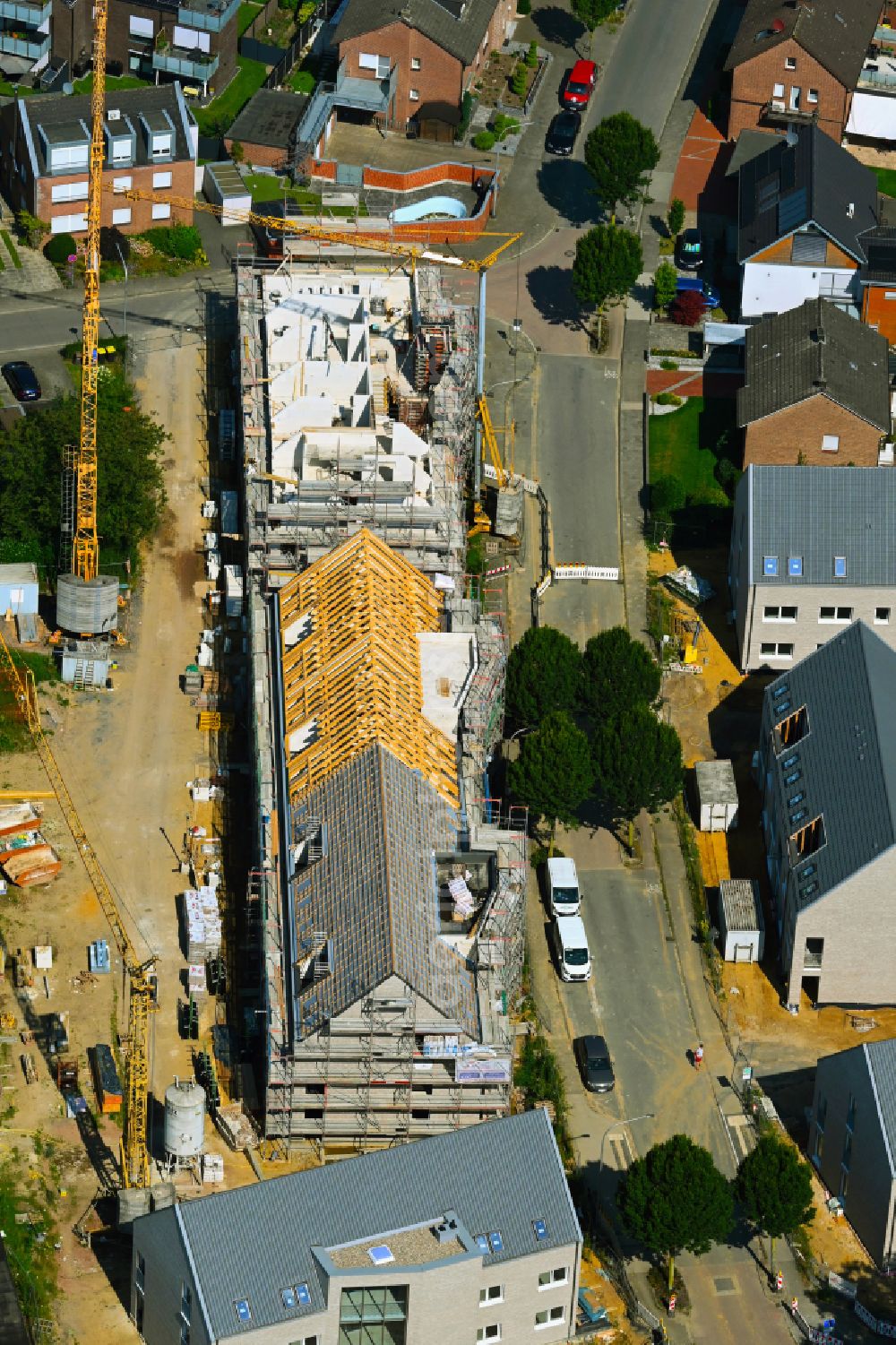 Aerial image Borken - Construction site to build a new multi-family residential complex Hawerkaempen Quartier on street Auf der Fluet - Hawerkaempe in Borken in the state North Rhine-Westphalia, Germany