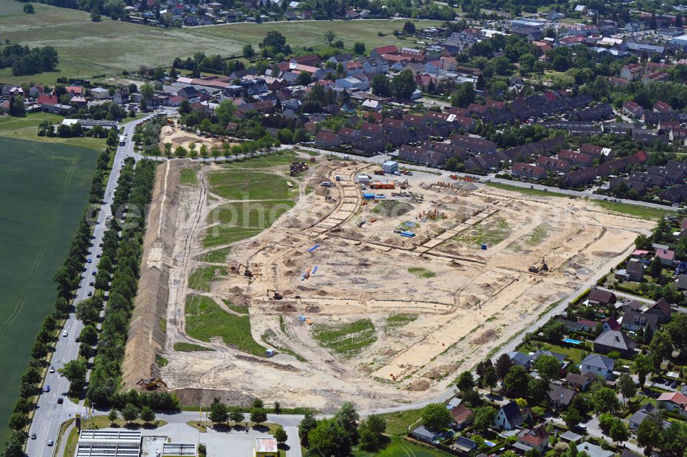 Ahrensfelde from above - Construction site to build a new multi-family residential complex Kirschenallee on street Blumberger Chaussee in Ahrensfelde in the state Brandenburg, Germany