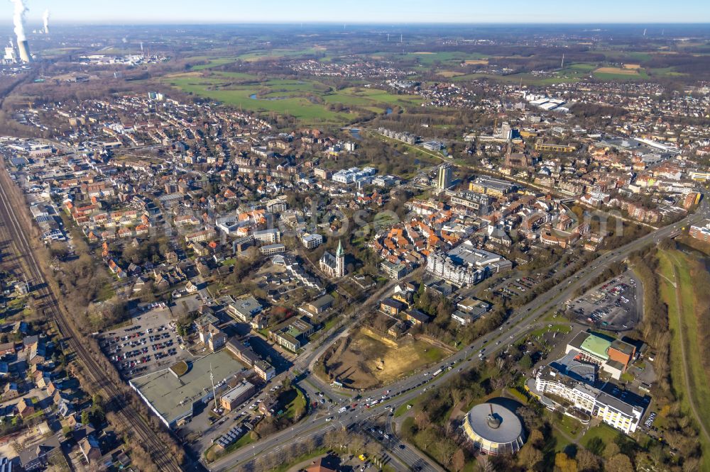 Aerial image Lünen - Construction site for the new construction of a multi-family residential complex at Kurt-Schumacher-Strasse corner Lange Strasse in Luenen in the Ruhr area in the federal state of North Rhine-Westphalia, Germany