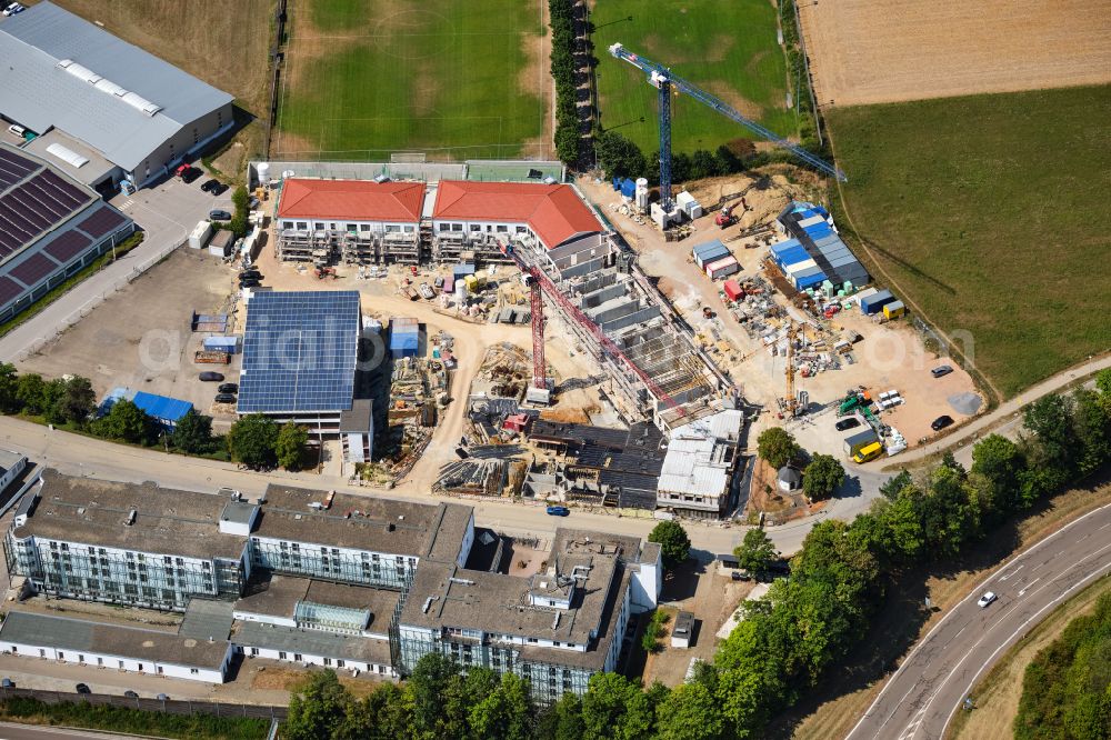 Pentling from the bird's eye view: Construction site to build a new multi-family residential complex Mein Kaiserhof on street An der Steinernen Bank in the district Grossberg in Pentling in the state Bavaria, Germany