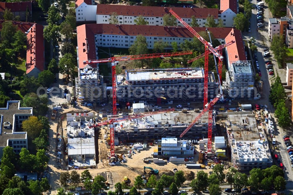 Aerial photograph Berlin - Construction site to build a new multi-family residential complex Dessauerstrasse - Retzowstrasse in the district Lankwitz in Berlin, Germany