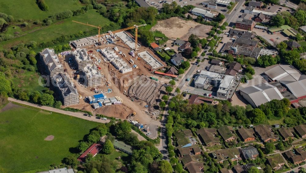 Flensburg from the bird's eye view: Construction site to build a new multi-family residential complex Osterluecke on Osterallee in the district Muerwik in Flensburg in the state Schleswig-Holstein, Germany