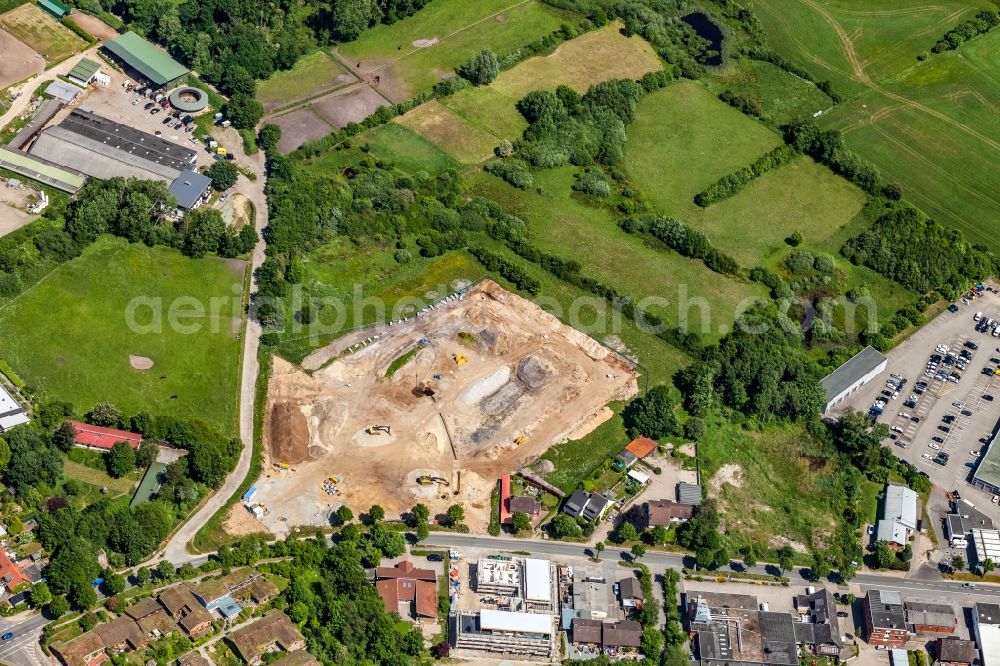 Flensburg from the bird's eye view: Construction site to build a new multi-family residential complex Osterluecke on Osterallee in the district Muerwik in Flensburg in the state Schleswig-Holstein, Germany