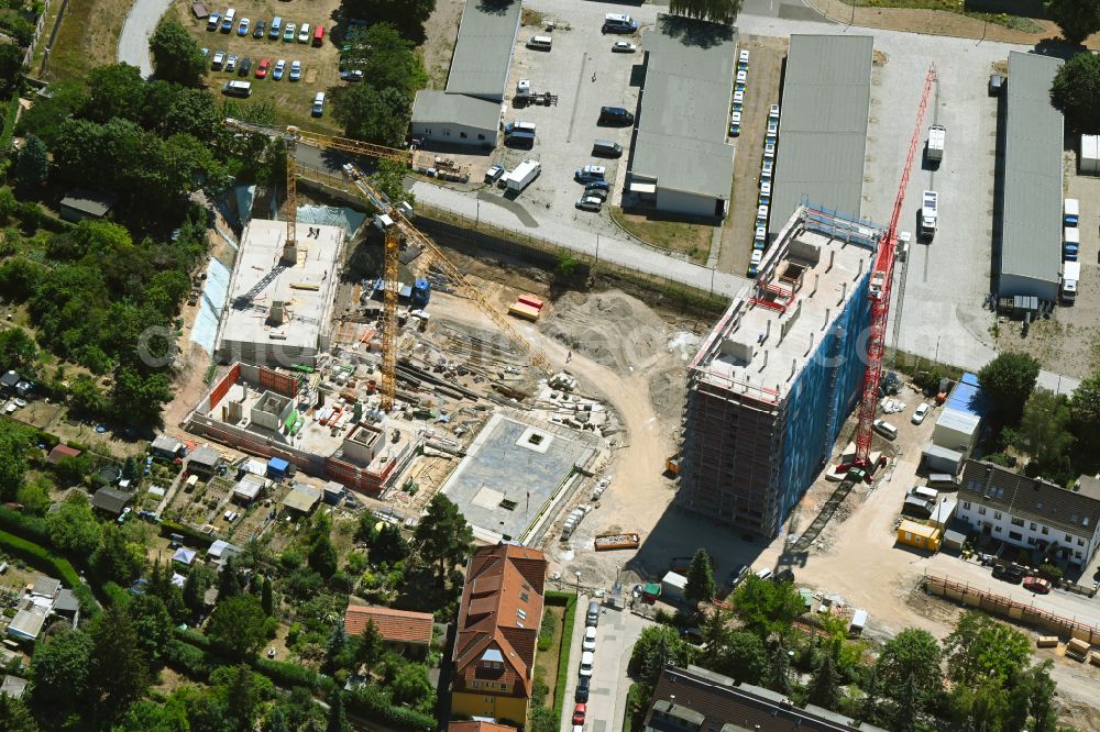 Erfurt from above - Construction site to build a new multi-family residential complex Peter-Vischer-Weg in the district Daberstedt in Erfurt in the state Thuringia, Germany