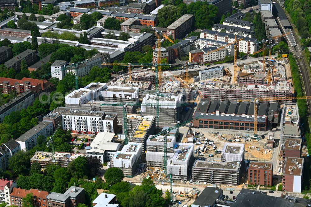 Hamburg from above - Construction site to build a new multi-family residential complex Kolbenhoefe - QUARTIER AN DER FRIEDENSALLEE on street Friedensallee - Bahrenfelder Kirchenweg - Gasstrasse - Hohenzollernring in Hamburg, Germany