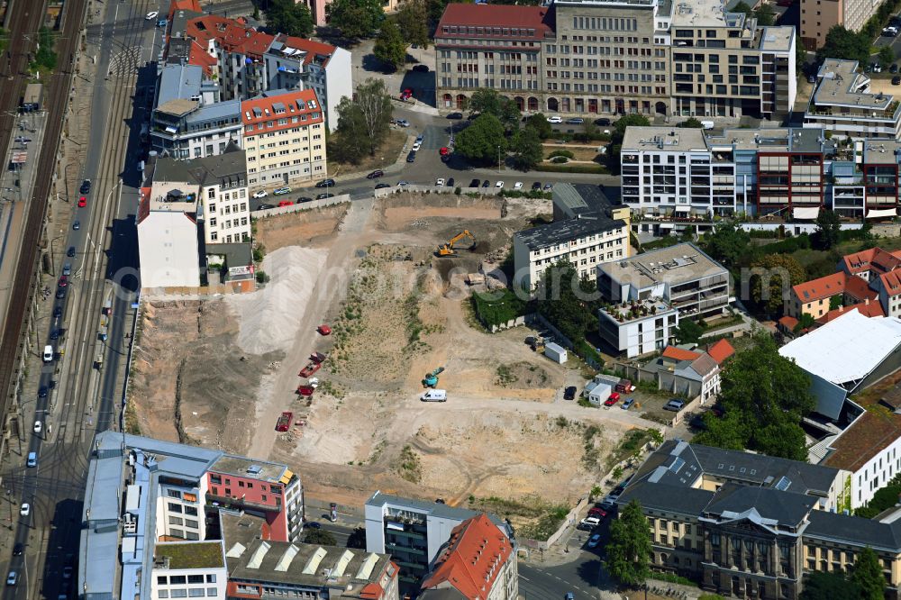 Aerial photograph Dresden - Construction site to build a new multi-family residential complex Quartier Am Schuetzengarten on street Amely-Boelte-Strasse, Koenneritzstrasse, Jahnstrasse, Schuetzengasse und Laurinstrasse in the district Wilsdruffer Vorstadt in Dresden in the state Saxony, Germany