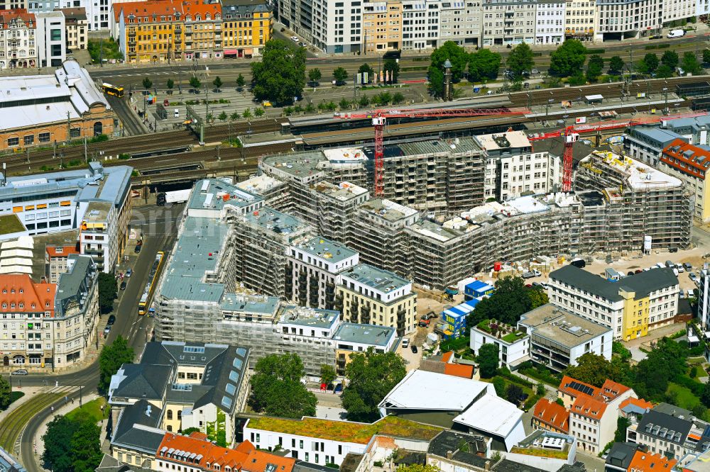 Aerial photograph Dresden - Construction site to build a new multi-family residential complex Quartier Am Schuetzengarten on street Amely-Boelte-Strasse, Koenneritzstrasse, Jahnstrasse, Schuetzengasse und Laurinstrasse in the district Wilsdruffer Vorstadt in Dresden in the state Saxony, Germany