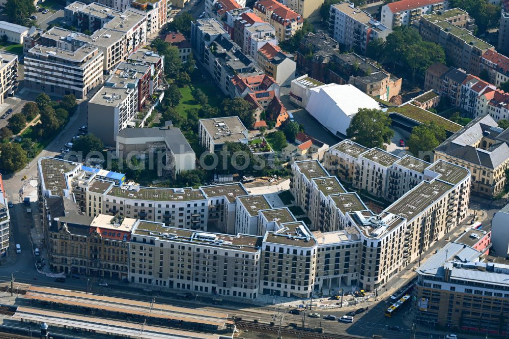 Aerial image Dresden - Construction site to build a new multi-family residential complex Quartier Am Schuetzengarten on street Amely-Boelte-Strasse, Koenneritzstrasse, Jahnstrasse, Schuetzengasse und Laurinstrasse in the district Wilsdruffer Vorstadt in Dresden in the state Saxony, Germany