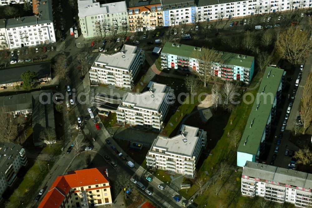 Berlin from the bird's eye view: New construction of a multi-family residential complex at Rudower Strasse and Koellnische Strasse in the Schoeneweide district of Berlin, Germany