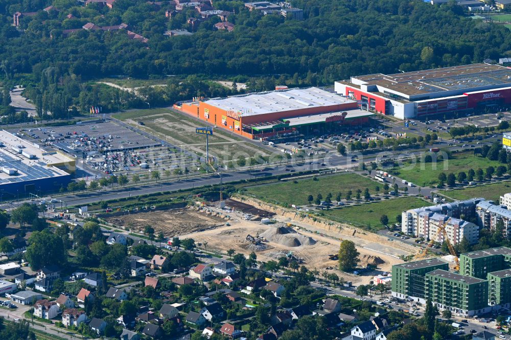 Aerial photograph Berlin - Construction site to build a new multi-family residential complex Weisse Taube between Ferdinand-Schultze-Strasse, Plauener Strasse and Landsberger Allee in the district Hohenschoenhausen in Berlin, Germany