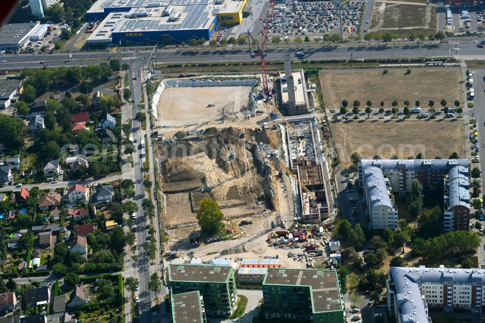 Aerial photograph Berlin - Construction site to build a new multi-family residential complex Weisse Taube between Ferdinand-Schultze-Strasse, Plauener Strasse and Landsberger Allee in the district Hohenschoenhausen in Berlin, Germany