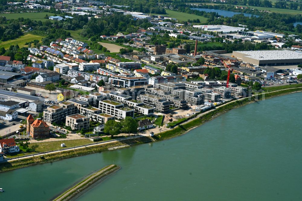 Speyer from the bird's eye view: Construction site to build a new multi-family residential complex Wohnviertel on Fluss on street Alte Ziegelei on rhine river in Speyer in the state Rhineland-Palatinate, Germany