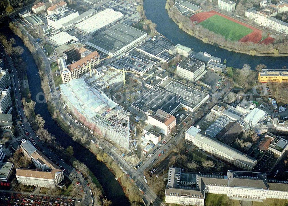 Aerial image Berlin - Charlottenburg - Neubau der Mercedes-Menz Niederlassung Am Salzufer in Berlin - Charlottenburg.