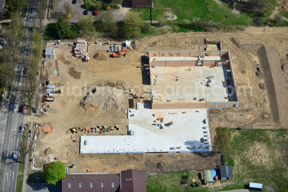 Werneuchen from above - Construction of the local ALDI- shopping center on the B 158 in Werneuchen in Brandenburg