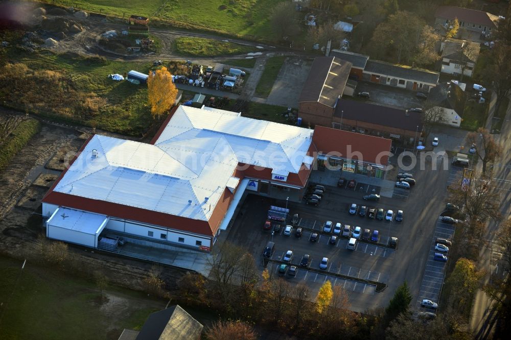 Aerial photograph Werneuchen - Construction of the local ALDI- shopping center on the B 158 in Werneuchen in Brandenburg