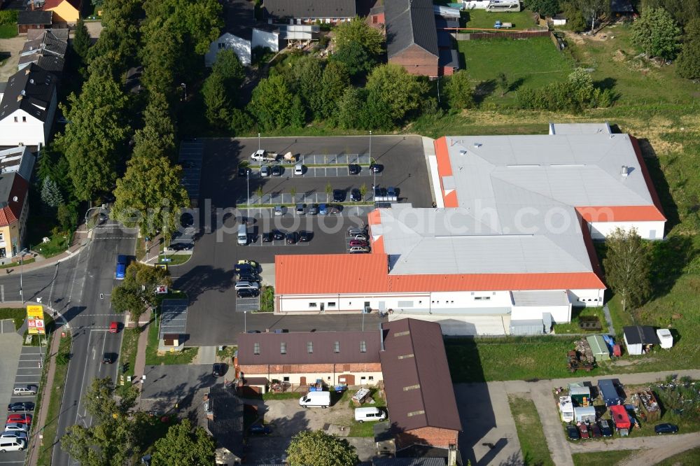 Aerial photograph Werneuchen - Construction of the local ALDI- shopping center on the B 158 in Werneuchen in Brandenburg