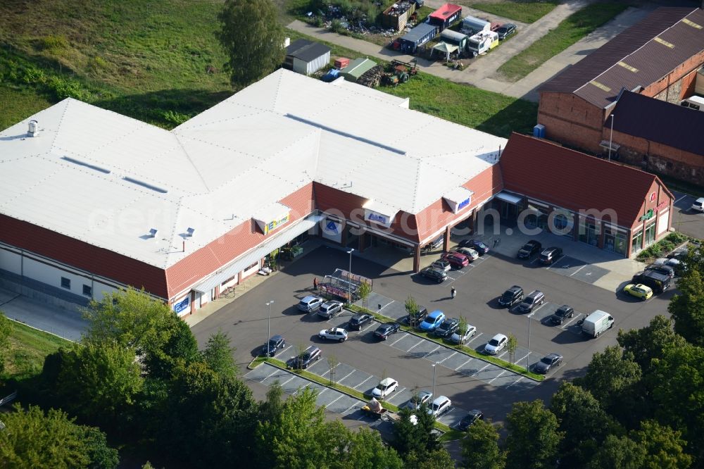 Aerial photograph Werneuchen - Construction of the local ALDI- shopping center on the B 158 in Werneuchen in Brandenburg