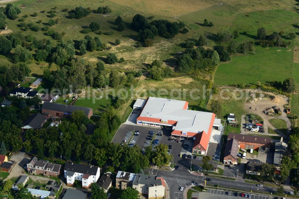 Werneuchen from the bird's eye view: Construction of the local ALDI- shopping center on the B 158 in Werneuchen in Brandenburg