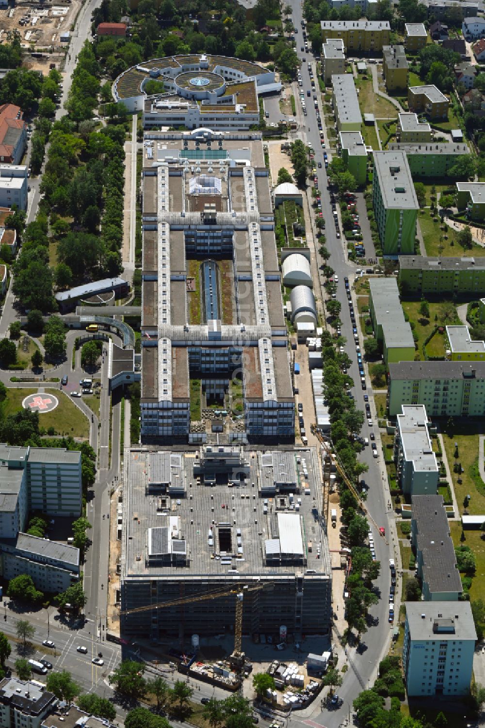 Aerial image Berlin - Construction site for a new extension to the hospital grounds Vivantes Klinikum Neukoelln on street Rudower Chaussee in the district Neukoelln in Berlin, Germany