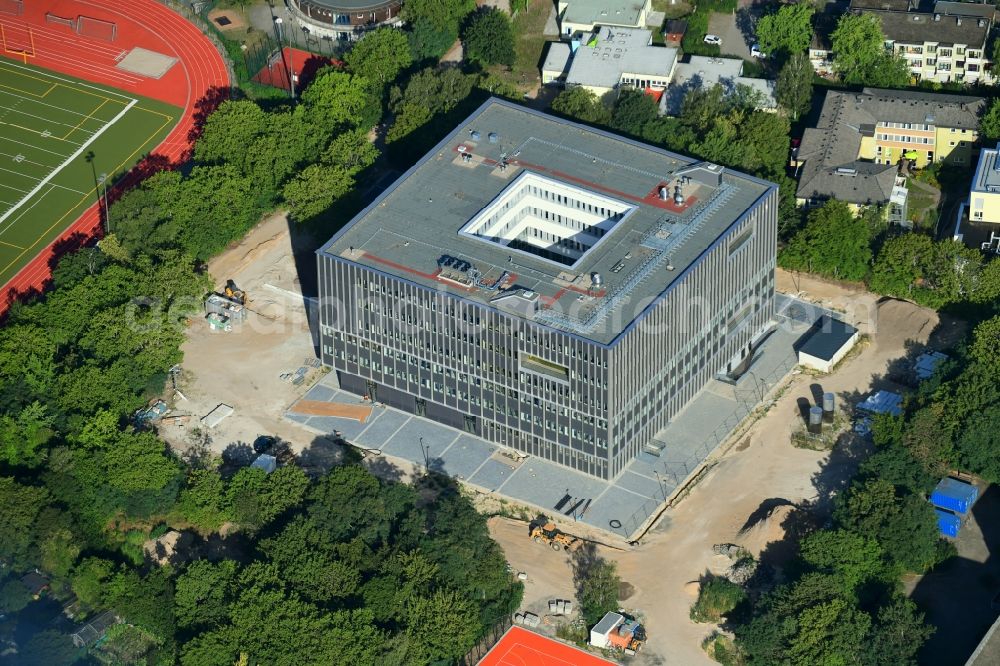 Aerial image Berlin - Building site to the new building of the School building of the upper stage centre Lise Meitner on the campus ivy way in destrict Buckow in Berlin, Germany