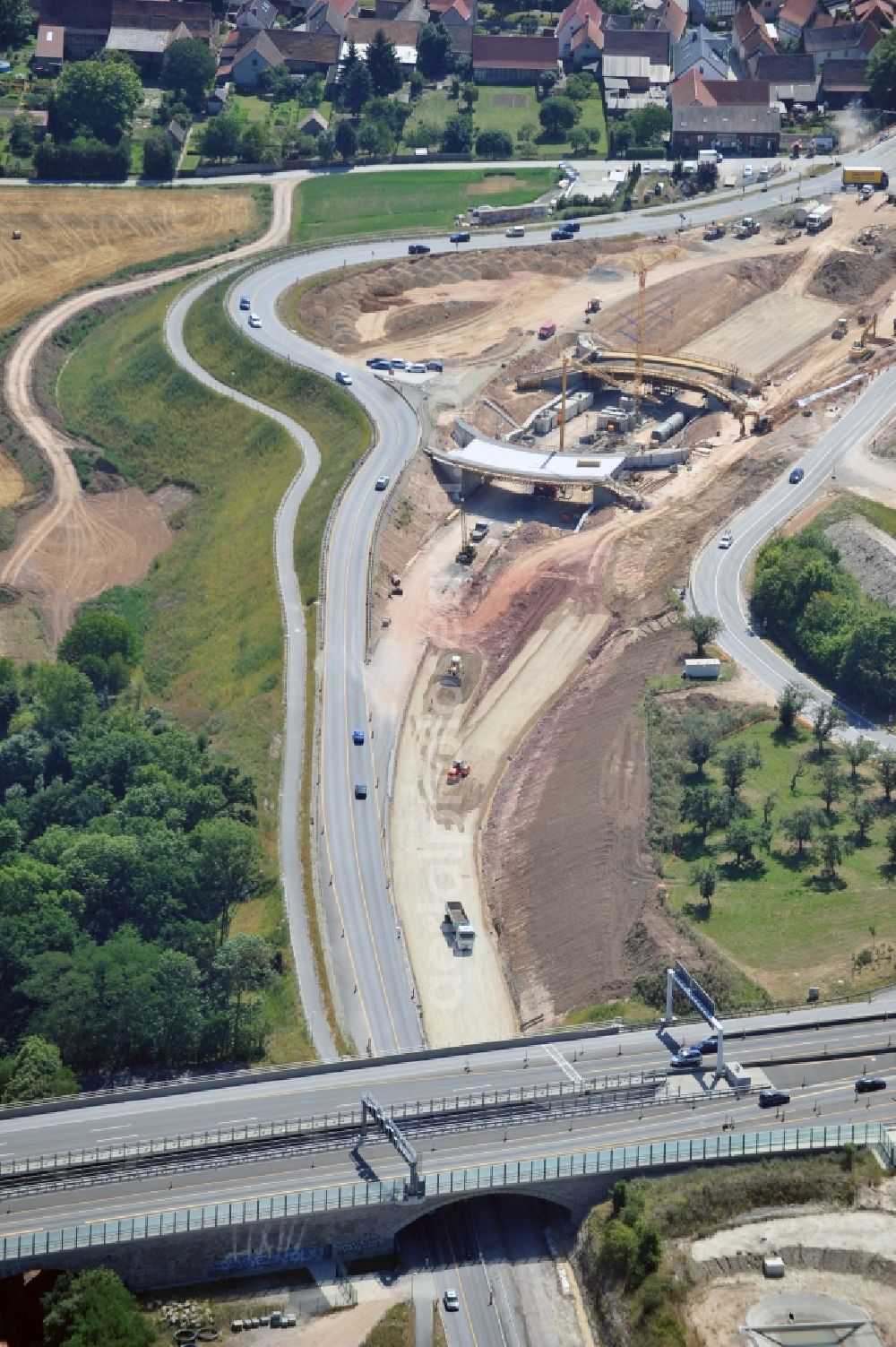 Aerial photograph Jena - View atf the construction site of the ring road Rothenstein at the B88 in Jena district Maua in the federal state of Thuringia. Client is the Federal Republic of Germany in order of the federal state of Thuringia, represented by the highway department eastern Thuringia. The section is realized in the course of the extension construction project of the motorway A4