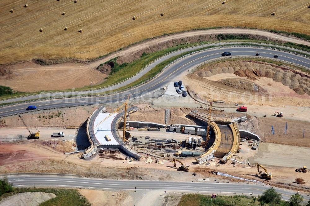 Jena from the bird's eye view: View atf the construction site of the ring road Rothenstein at the B88 in Jena district Maua in the federal state of Thuringia. Client is the Federal Republic of Germany in order of the federal state of Thuringia, represented by the highway department eastern Thuringia. The section is realized in the course of the extension construction project of the motorway A4