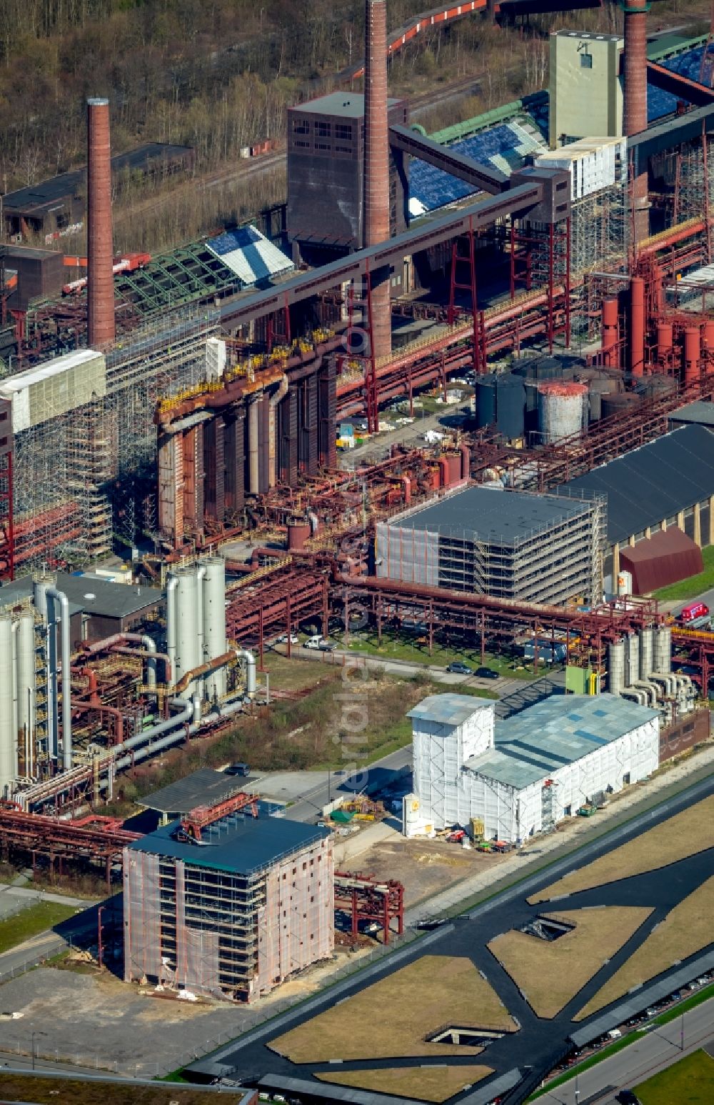 Aerial photograph Essen - Building of RAG Montan Immobilien GmbH of Zeche Zollverein destrict Stoppenberg in Essen in the state North Rhine-Westphalia