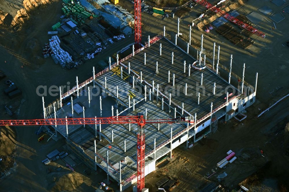 Aerial photograph Berlin - Construction site of data center building and online data processing hub in Marienpark on Lankwitzer Strasse in the district Mariendorf in Berlin, Germany