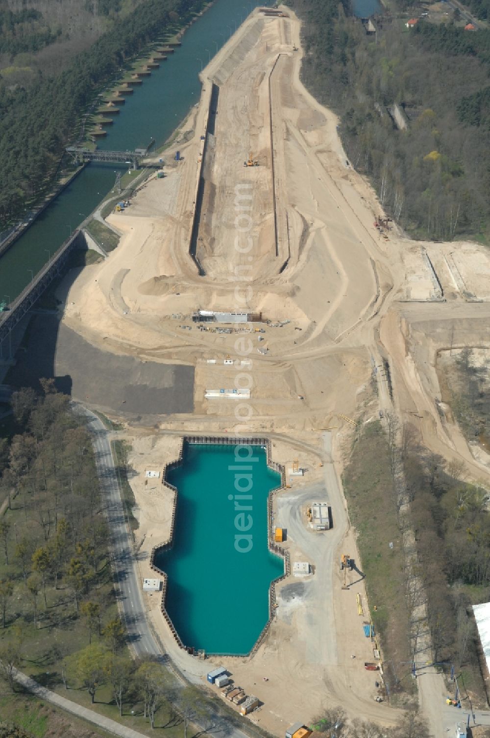 Niederfinow from the bird's eye view: The new building of the boat lift Niederfinow