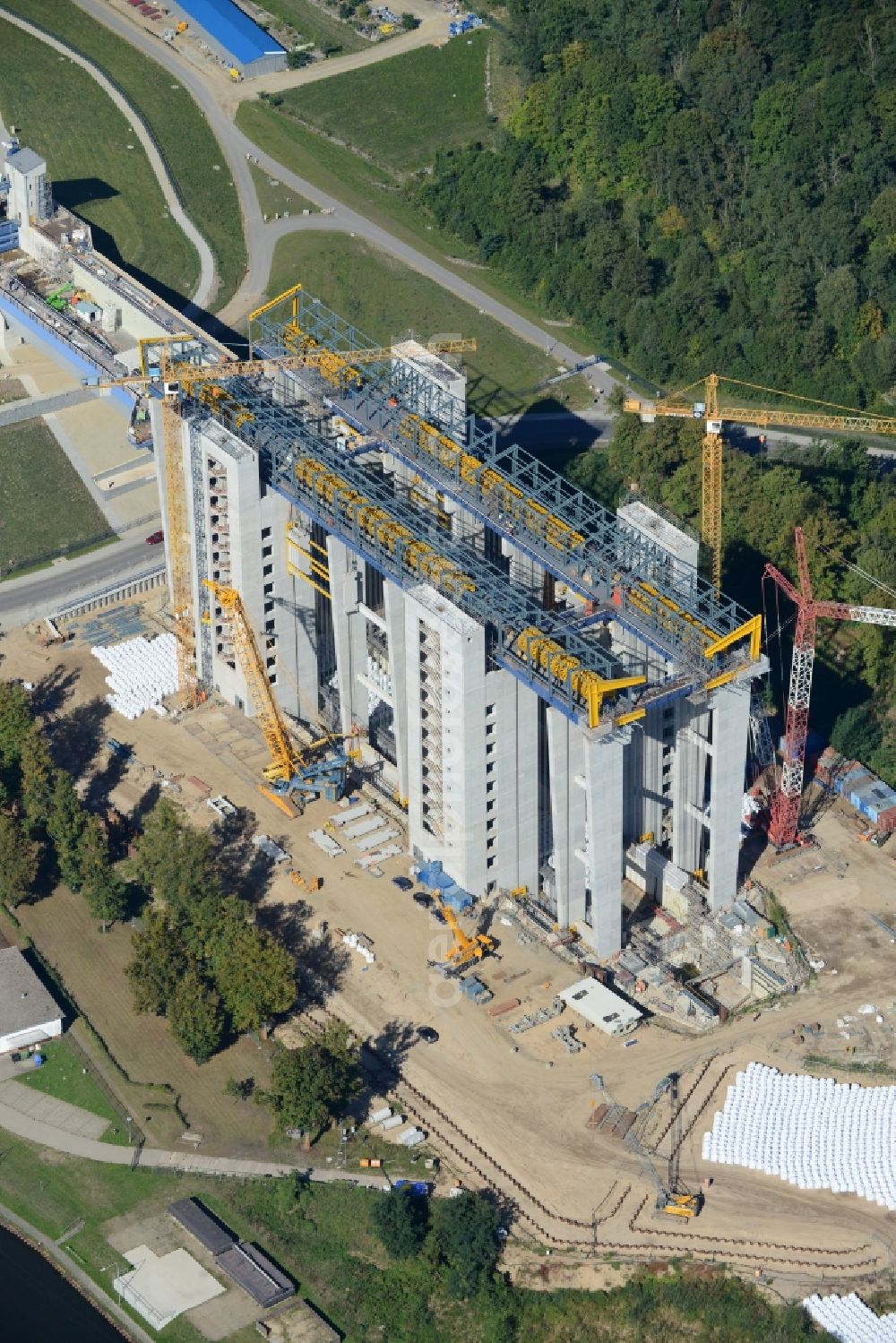 Niederfinow from the bird's eye view: The new building of the boat lift Niederfinow