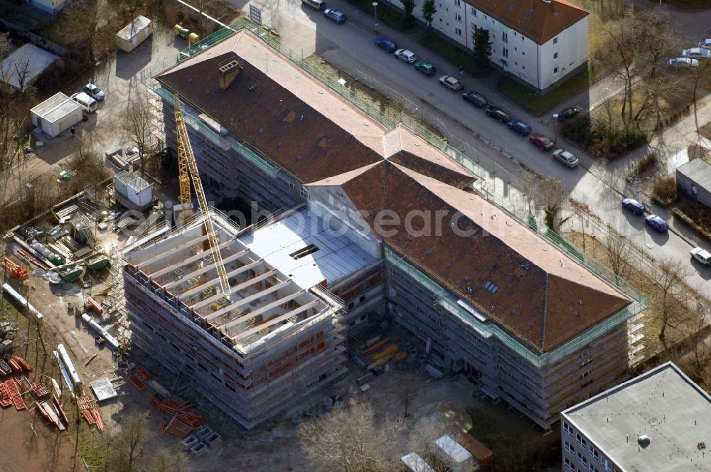 Berlin from the bird's eye view: Construction site of school building of the Gebrueder-Montgolfier-Gymnasium on Ellernweg in the district Schoeneweide in Berlin, Germany