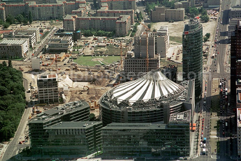 Aerial photograph Berlin Mitte - Office buildings and commercials at the Potsdam Square in the borough Mitte