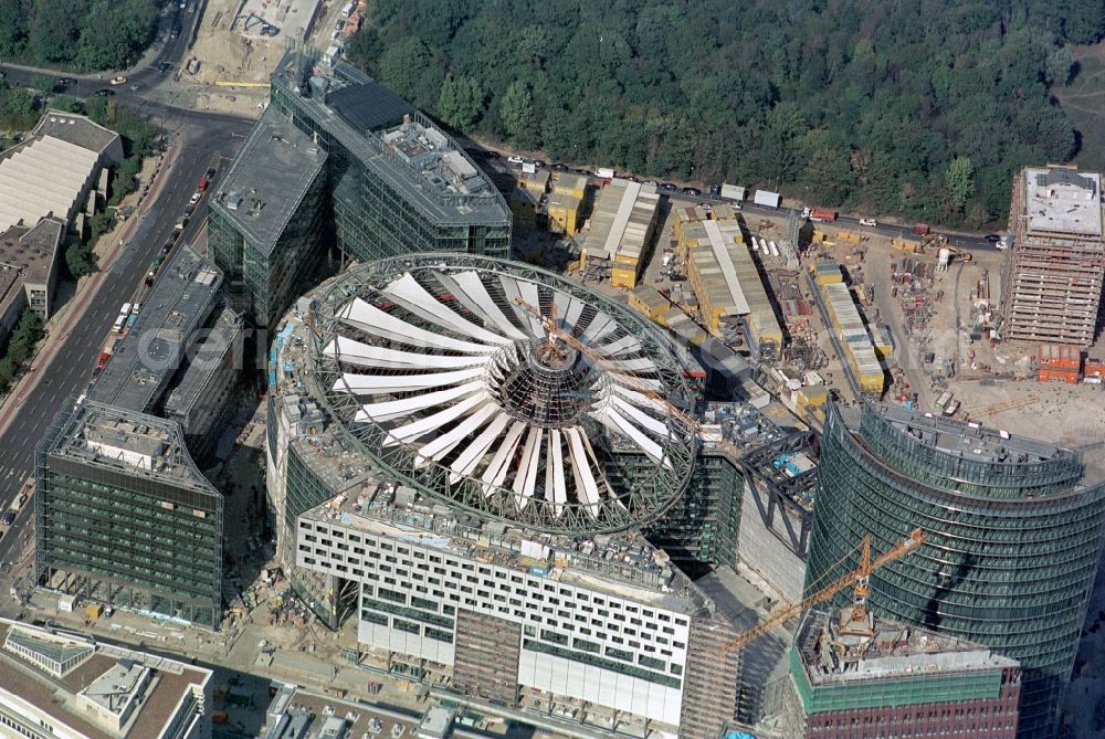 Aerial photograph Berlin - Office buildings and commercials at the Potsdam Square in the borough Mitte