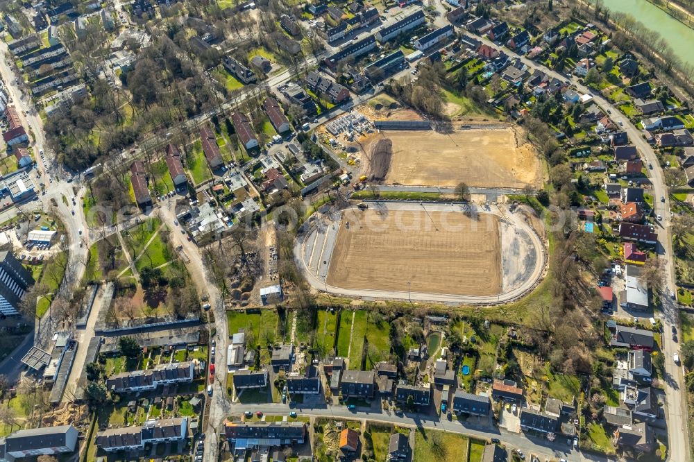 Voerde (Niederrhein) from above - Construction of new Ensemble of sports grounds of Sportvereinigung 08/29 Friedrichsfeld e.V. Am Tannenbusch in Voerde (Niederrhein) in the state North Rhine-Westphalia, Germany