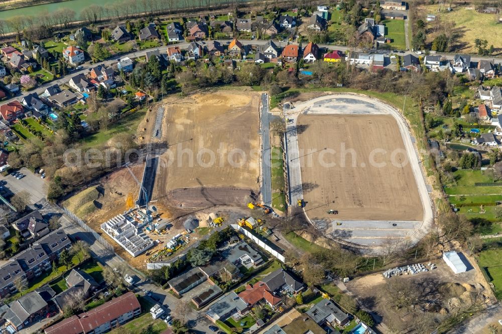 Aerial image Voerde (Niederrhein) - Construction of new Ensemble of sports grounds of Sportvereinigung 08/29 Friedrichsfeld e.V. Am Tannenbusch in Voerde (Niederrhein) in the state North Rhine-Westphalia, Germany