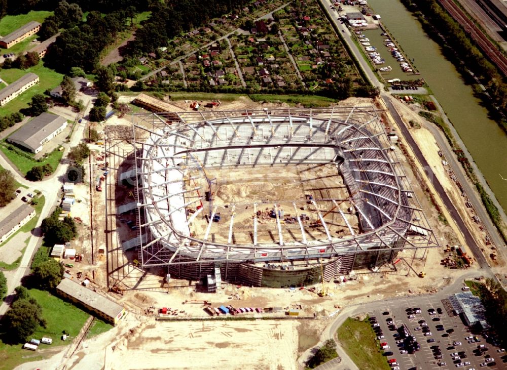 Wolfsburg from above - Construction site of Grounds of the Arena stadium Volkswagen Arena In den Allerwiesen in the district Sonderbezirk in Wolfsburg in the state Lower Saxony, Germany