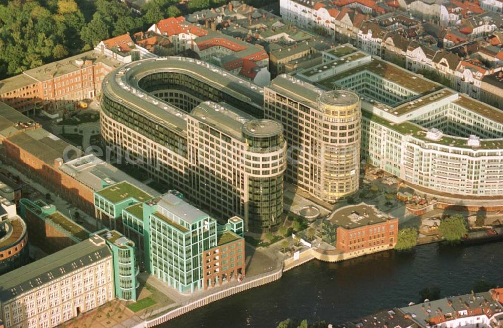 Berlin from the bird's eye view: 02.10.94 Neubau Spree-Bogen in Moabit