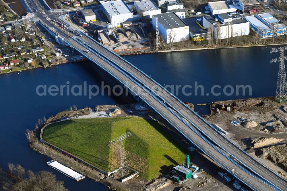 Aerial photograph Berlin - Construction site for the new building of the Spree bridge on the south-east connection (SOV) in Berlin Schoeneweide