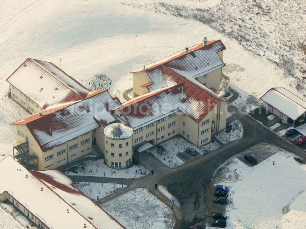 Bad Freienwalde / Brandenburg from the bird's eye view: 24.01.2006 Bad Freienwalde Winterstimmung auf dem Neubau der Stephanus Stiftung an der Frankfurter Straße 74-75 in 16259 Bad Freienwalde (03344-2600)