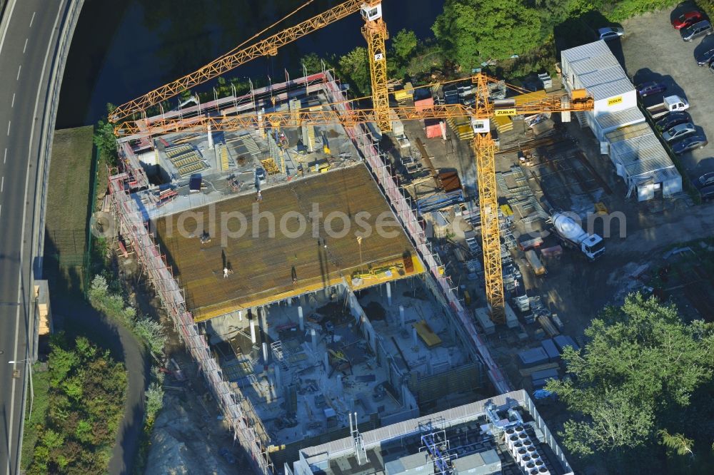 Aerial image Berlin Neukölln - Construction of a new manufacturing sterilization on the premises of BIOTRONIK SE & Co. KG in Woermannkehre in Berlin Neukölln