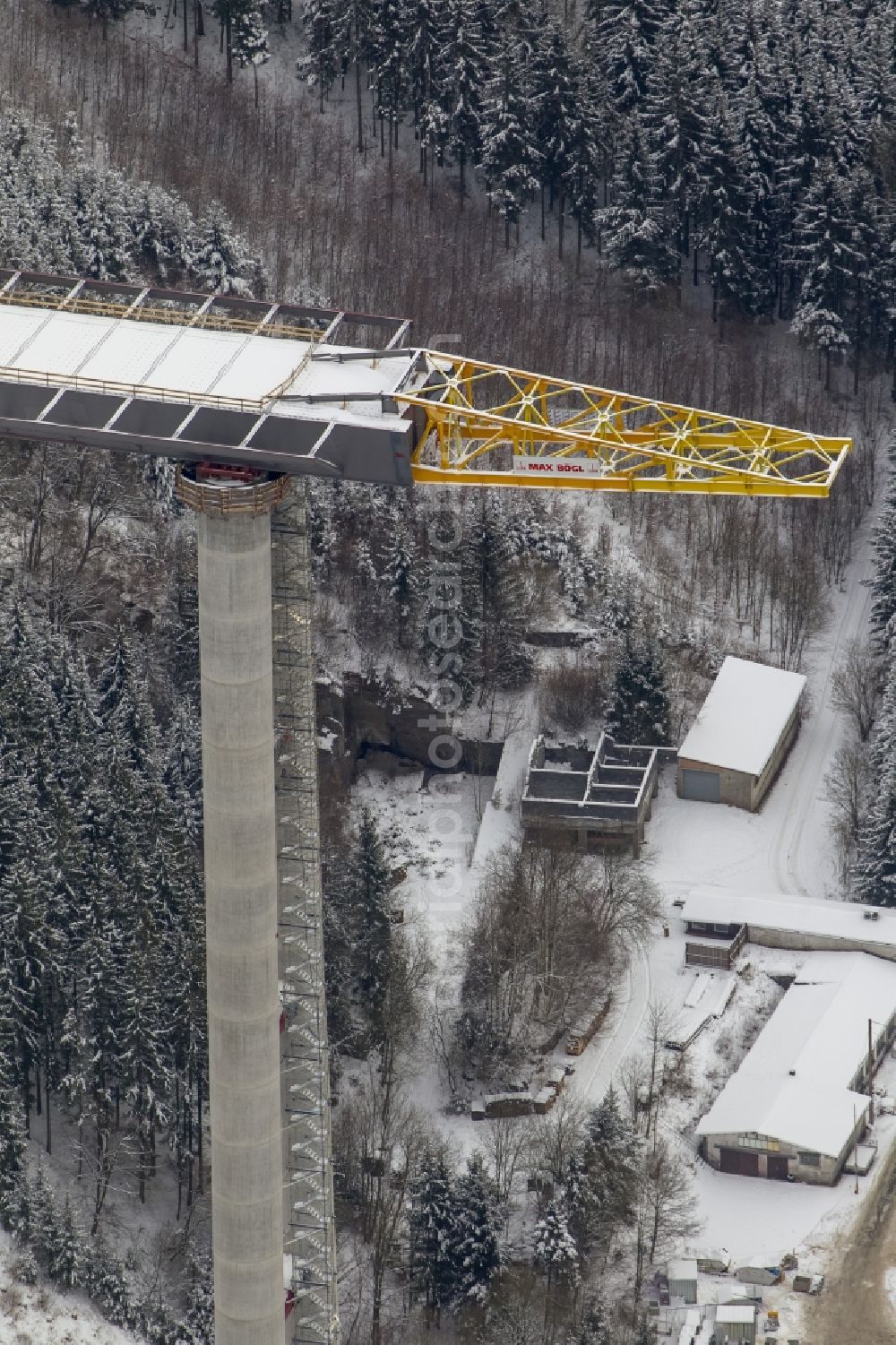 Aerial photograph Bestwig - Viaduct Nuttlar under construction overlooking the municipality Bestwig in North Rhine-Westphalia