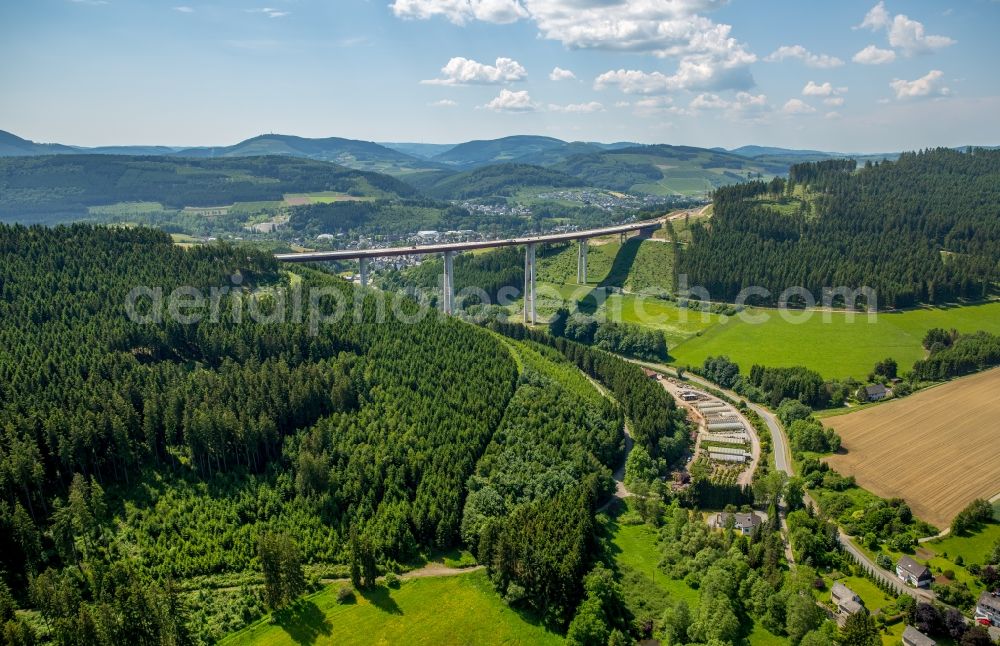 Aerial photograph Bestwig - Viaduct Nuttlar under construction overlooking the municipality Bestwig in North Rhine-Westphalia