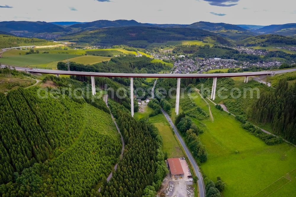 Aerial photograph Bestwig - Viaduct Nuttlar under construction overlooking the municipality Bestwig in North Rhine-Westphalia