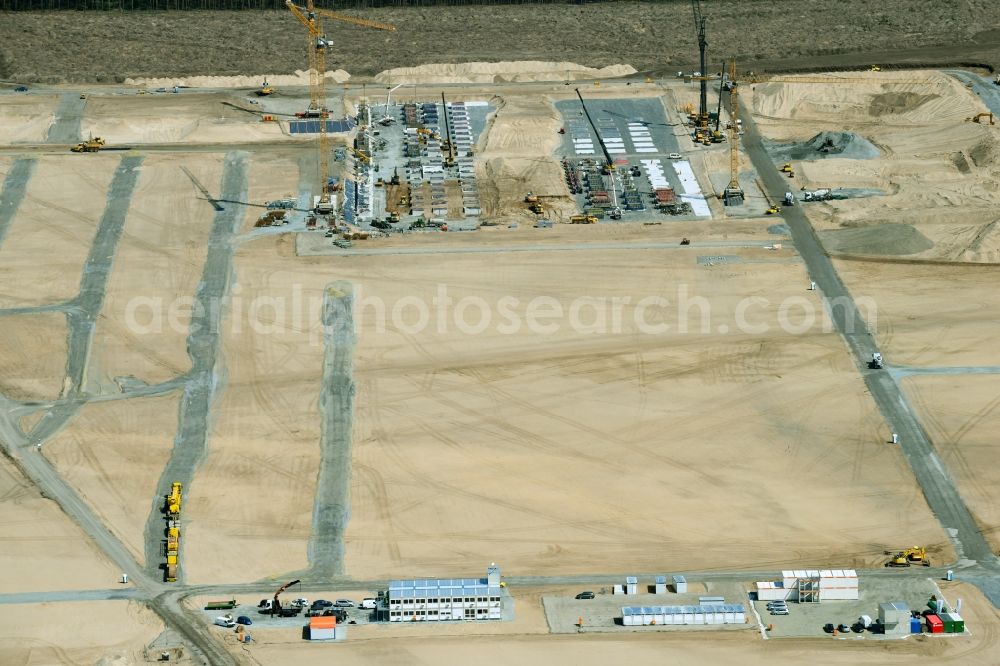 Aerial image Grünheide (Mark) - Construction site for the new building of Tesla Gigafactory 4 on Schlehenweg - Eichenstrasse in the district Freienbrink in Gruenheide (Mark) in the state Brandenburg, Germany